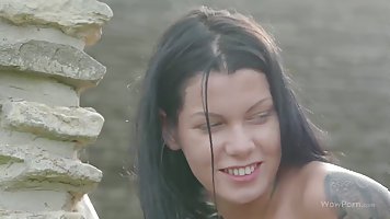Hot outdoor threesome fuck with young blonde and brunette babes