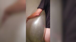 Screwing a clear balloon in my Storarge unit