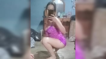 Jovencita ninf&oacute_mana de Soriana se toca rico