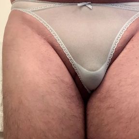 Jerking in teenager&rsquo;s panties