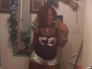 Tslolaloaded lookin sexy on Christmas.....I know u will smash