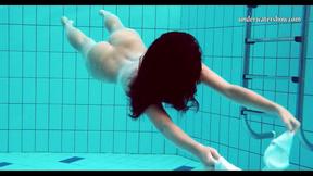 ”Hot hottie in the pool naked & horny big tits”