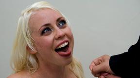 ”Lorelei Lee, Piss Drinker, Golden Shower, Urine & Sucking Dick”
