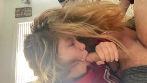 Yammy Teenager Girlfriend Loves Sucks Big Dick