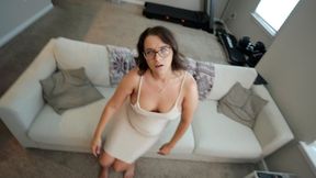 Muffy's Neck Chop Doll-Play 4K