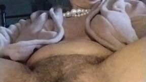 in diretta da un live show privato con dildo mentre parlo con il segaiolo