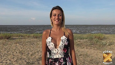 Lylou a une envie soudaine de sexe hard