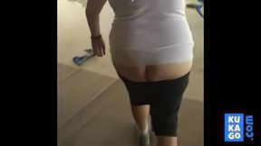 Nude Walk: Mormon MILF Exposed