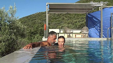 Behind The Scenes Of All Natural MILF Julia North Underwater Soft in the pool (1080)