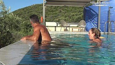 Behind The Scenes Of All Natural MILF Julia North Underwater Soft in the pool (1080)