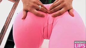 WinonasLips WL-001. Vintage Puffy Pussy Babe, Naughty Kinky Pussy Games!