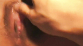 Japanese Preggy Fingering snatch closeup