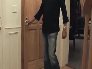 Aged mother I'd like to fuck Gives Sloppy Fellatio Previous to Hard Stair Bang