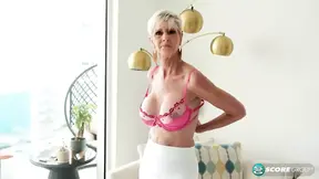 Meet Foxxxy, a 60-year-old wife, MILF and GILF with big tits