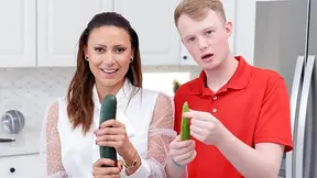 Cooking pizza with stepson gets this older woman so horny she rides his dick