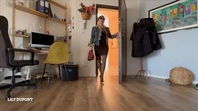 LILY DUPONT : I COOK THE PIGLET