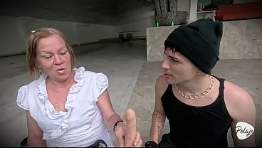 Latina granny convinces thief to try cock together instead of stealing it