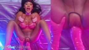 Latex Gloves Leggings Huge Tits Outdoors Solo Fisting Hardcore Cosplay And More Livecleo Of - Cleo Patra