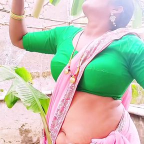 Village Forming Maid Secretly Fuckung Land Owner with Telugu Dirty Talk