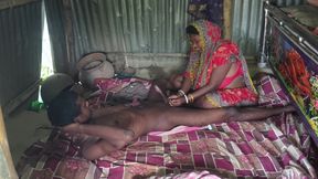 Hot housewife Ne aaj gand Marne Diya hardcore sex big Ass