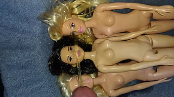 ba&ntilde_o completo barbies sedientas de orina