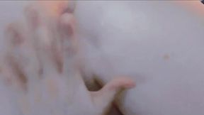 t aimerai que j agite mes fesses sous ton visage de cette maniere ?