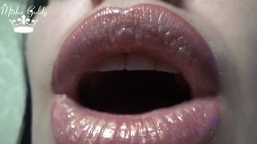 Lip gloss fetish &amp; worship