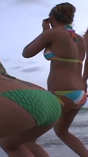 Three Hotties Get Naked on Their Beach Vacation