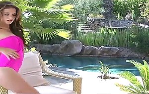 Kiera winters rubs her pink pussy lips to an amazing orgasm