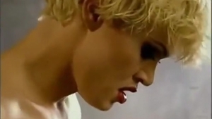 Kelly Michaels bonks A damsel