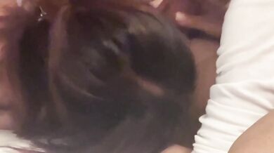 FFM Amateurs Gushing After Rough Scopata With Two Blonde Women