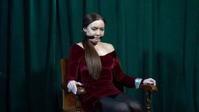 5117 Jasmine in Velvet Dress Chairtie