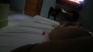 Trans Tatuada Loira de Ribeir&atilde_o Preto