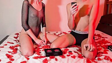 Saint Valentin Truth or Dare with perky tits blonde homework lingerie