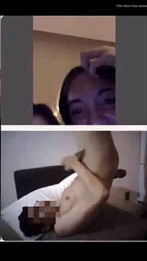 Webchat Girls Film, Laugh at Self Facial