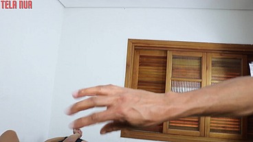 NEGRÃO PAUZUDO CASTIGANDO DUAS AMIGAS SEM DÓ