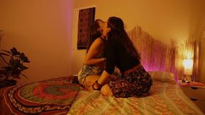 filme completo - de ferias com a tia augusta - ninfeta e seu primo vao passar as ferias na casa da melhor amiga da sua tia e a putaria come solta - emme white , dry sexy e nicklau