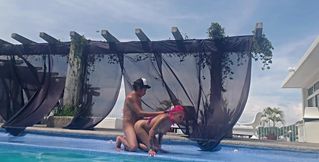 Horny Couple Gets Caught Fucking Hard In The Hotel Pool By Tourist In Acapulco