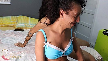Sabrina e Debora Santos fazendo Câmera muitas chupadas para você.