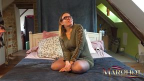 Cute Threesome in Bed - My Husband and Lover Give Me Vaginal Doubles and End up in My Mouth
