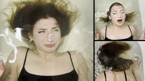 Lisa makes her first underwater video