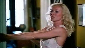 Breathtakingly hot sex scene from the 80s for your viewing pleasure