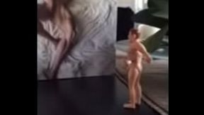 Figurine J/O