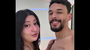 Acabei de ter um encontro com um seguidor que quis gravar e disse que vai entrar para a produ&ccedil_&atilde_o de conte&uacute_do, comecei a chupar ele e ele durou exatos 1 minuto e 30 segundos com a minha boca m&aacute_gica