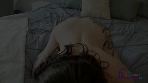 Roomies With Benefits free
