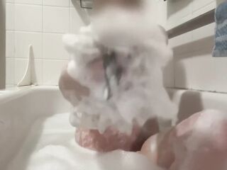 Trans dude taking bubble bathroom and shaving