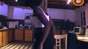 Ebony Mature Babe Fingers Her Prolapsed Asshole Wide Open