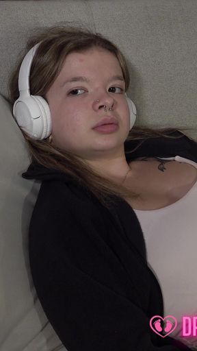 Laura's Sneaky Foot Massage Under the Blanket and Accidental Footjob - (dreamgirls in Socks)