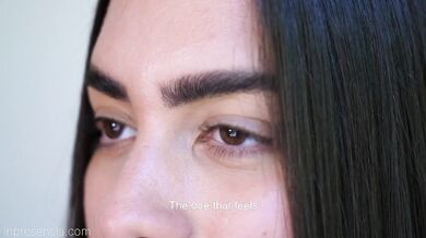 Me encanta excitarte ahora quiero más contacto visual y deseos íntimos