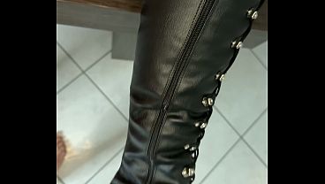 A photo shoot that goes wrong on the pool table [Male POV Gonzo]